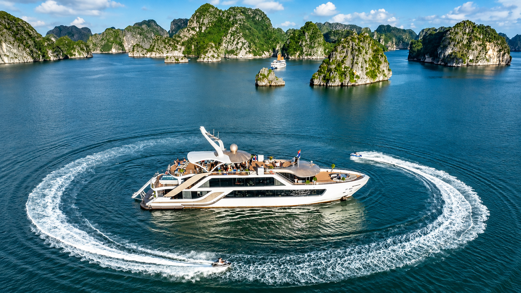 Из Ханоя: Serenity Premium Cruise — Лан Ха, Катба и деревня Вьетхай